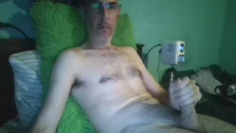 reyes_albert2006 online show from 09.17.25