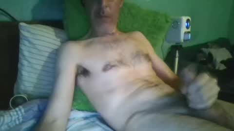 reyes_albert2006 online show from 10.05.25