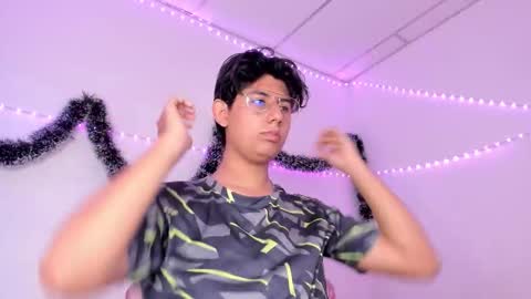 reylatino24 online show from 01.09.26