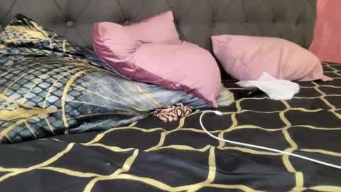 reyna77 online show from 01.19.25