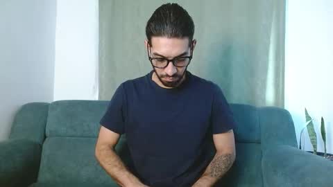 REY PABLO Independent online show from 10.14.25