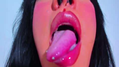 ROBERTA online show from 10.03.25