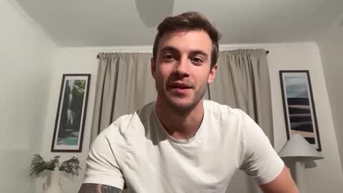 Snapshot of rguy114 chatting on 12.15.25 Ryan online show from 12.15.25