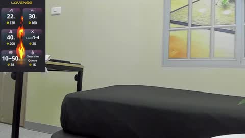 Snapshot of rhaegal_hot chatting on 02.23.25 Rhaegal online show from 02.23.25