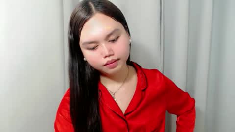 Snapshot of rhianne_fuckdoll chatting on 10.28.25 rhianne_fuckdoll online show from 10.28.25