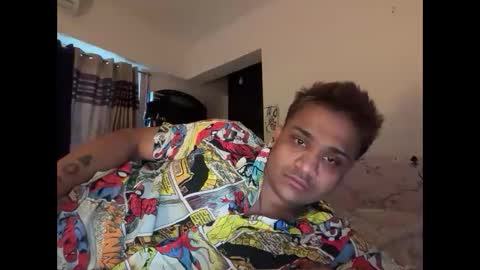 Snapshot of rhythmhates chatting on 11.23.25 Rhythm Hates online show from 11.23.25