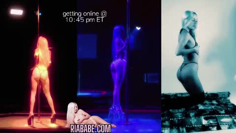 Snapshot of riababe chatting on 09.10.25 ria online show from 09.10.25