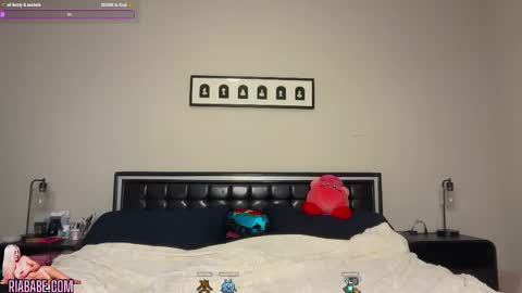 Snapshot of riababe chatting on 09.12.25 ria online show from 09.12.25