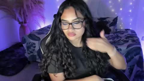RianaK online show from 04.21.26