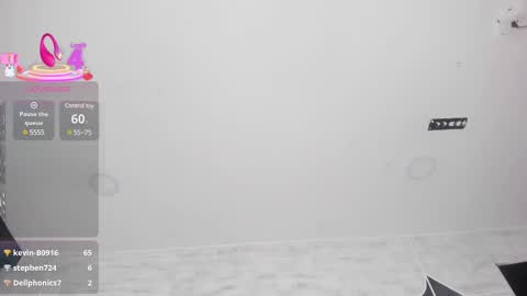 Snapshot of rianamanson chatting on 03.09.25 Riana online show from 03.09.25