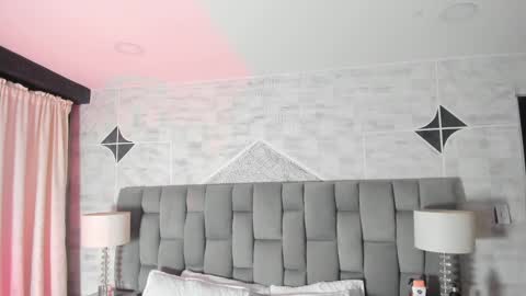 Snapshot of rianamanson chatting on 03.11.25 Riana online show from 03.11.25