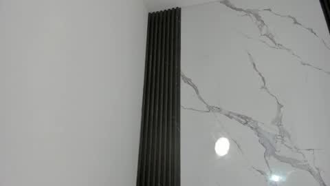 Snapshot of rianamanson chatting on 10.30.25 Riana online show from 10.30.25