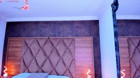 Snapshot of rianamanson chatting on 11.03.25 Riana online show from 11.03.25