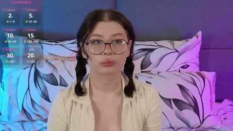 RIANA online show from 02.06.26