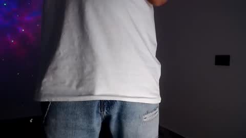 Snapshot of riancum chatting on 02.19.26 juan online show from 02.19.26