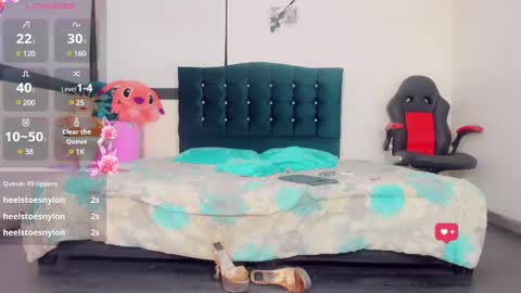 Snapshot of riannagarcia_ chatting on 01.29.25 Rianna Garcia online show from 01.29.25