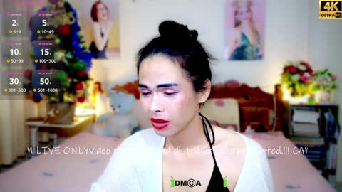 Snapshot of ribbinbovkoy chatting on 01.26.25 ribbinbovkoy online show from 01.26.25