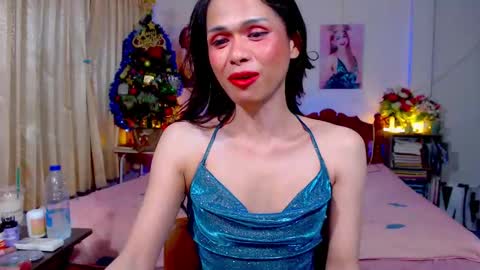 Snapshot of ribbinbovkoy chatting on 03.08.25 ribbinbovkoy online show from 03.08.25