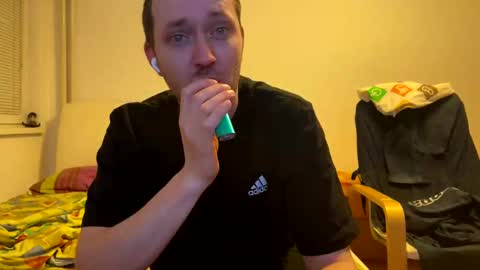 ricciardio online show from 02.12.25