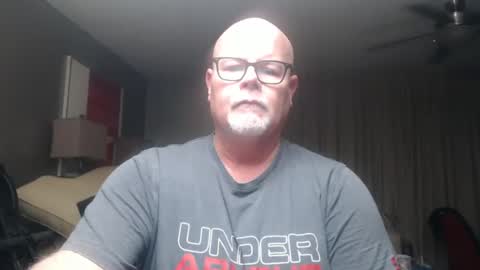 Snapshot of rich32937 chatting on 03.04.25 rich32937 online show from 03.04.25