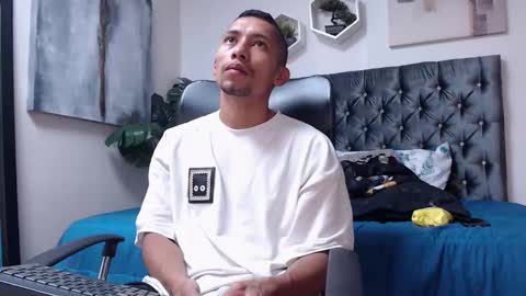 richar_voller online show from 01.16.25