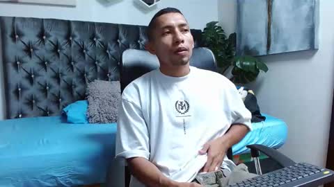 richar_voller online show from 02.28.25