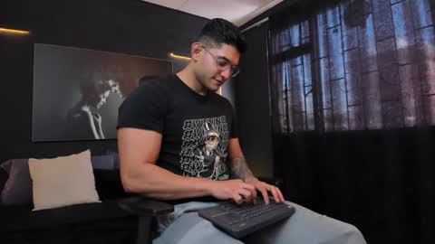 Snapshot of richard_milleer chatting on 01.21.25 Ricardo online show from 01.21.25