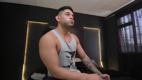 Snapshot of richard_milleer chatting on 01.26.25 Ricardo online show from 01.26.25