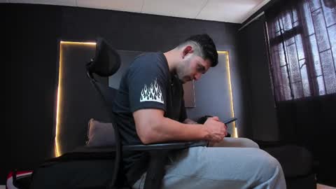 Snapshot of richard_milleer chatting on 02.23.25 Ricardo online show from 02.23.25