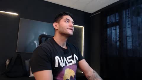 Snapshot of richard_milleer chatting on 03.06.25 Ricardo online show from 03.06.25