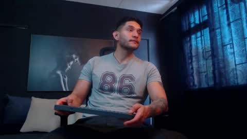 Snapshot of richard_milleer chatting on 11.21.25 Ricardo online show from 11.21.25