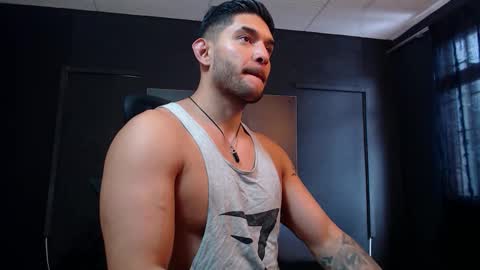 Snapshot of richard_milleer chatting on 11.22.25 Ricardo online show from 11.22.25