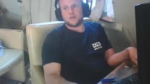 richardd110011 online show from 06.05.26