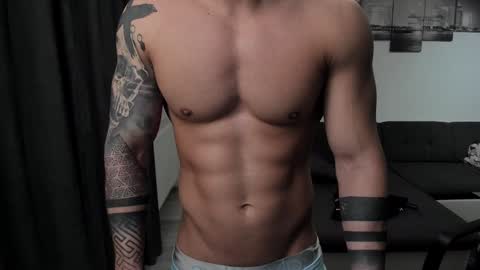 RichardDarell online show from 01.15.25