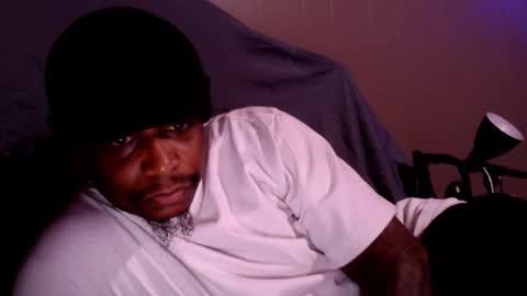 Snapshot of rickavelli chatting on 10.14.25 Rick online show from 10.14.25