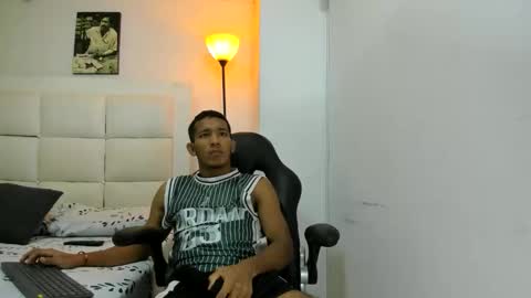 Snapshot of ricky_23cm_ chatting on 02.14.26 RICKY online show from 02.14.26