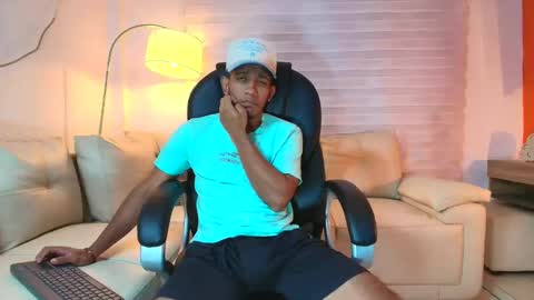 Snapshot of ricky_23cm_ chatting on 04.13.26 RICKY online show from 04.13.26