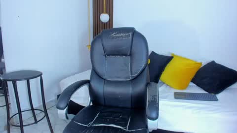 Ricky  online show from 02.15.25