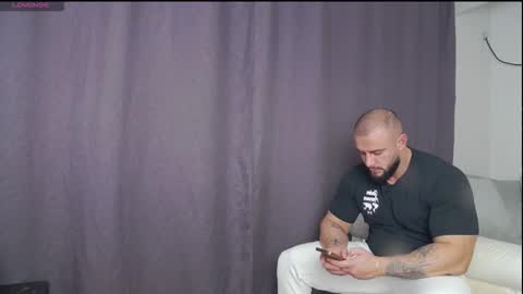 rickymiami1 online show from 11.20.25