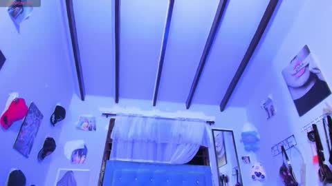 Rihanna hotx online show from 02.07.26