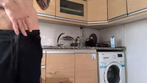 riia362963 online show from 09.18.25