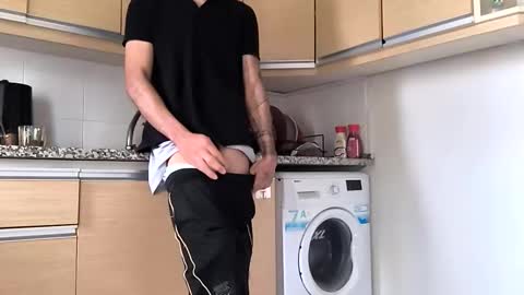 riia362963 online show from 10.07.25