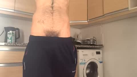 riia362963 online show from 10.10.25