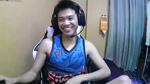 riiichie12 online show from 12.05.25