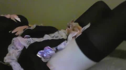 Snapshot of riley_belle98 chatting on 01.21.25 riley_belle98 online show from 01.21.25