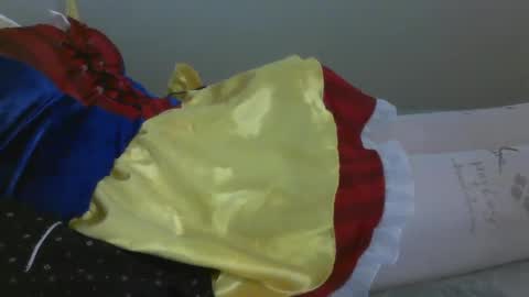 Snapshot of riley_belle98 chatting on 02.03.25 riley_belle98 online show from 02.03.25