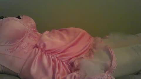 Snapshot of riley_belle98 chatting on 02.08.25 riley_belle98 online show from 02.08.25