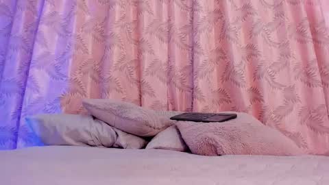 Riley online show from 09.18.25