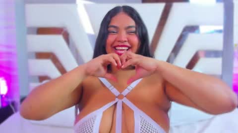 Snapshot of rileydolly chatting on 02.23.25 RileyDolly online show from 02.23.25