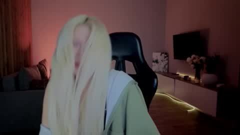 rileymee online show from 01.14.26